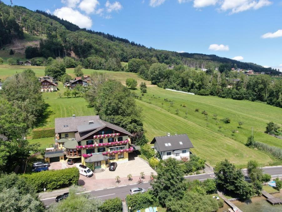 Seepension Neubacher Kg Nussdorf am Attersee Extérieur photo