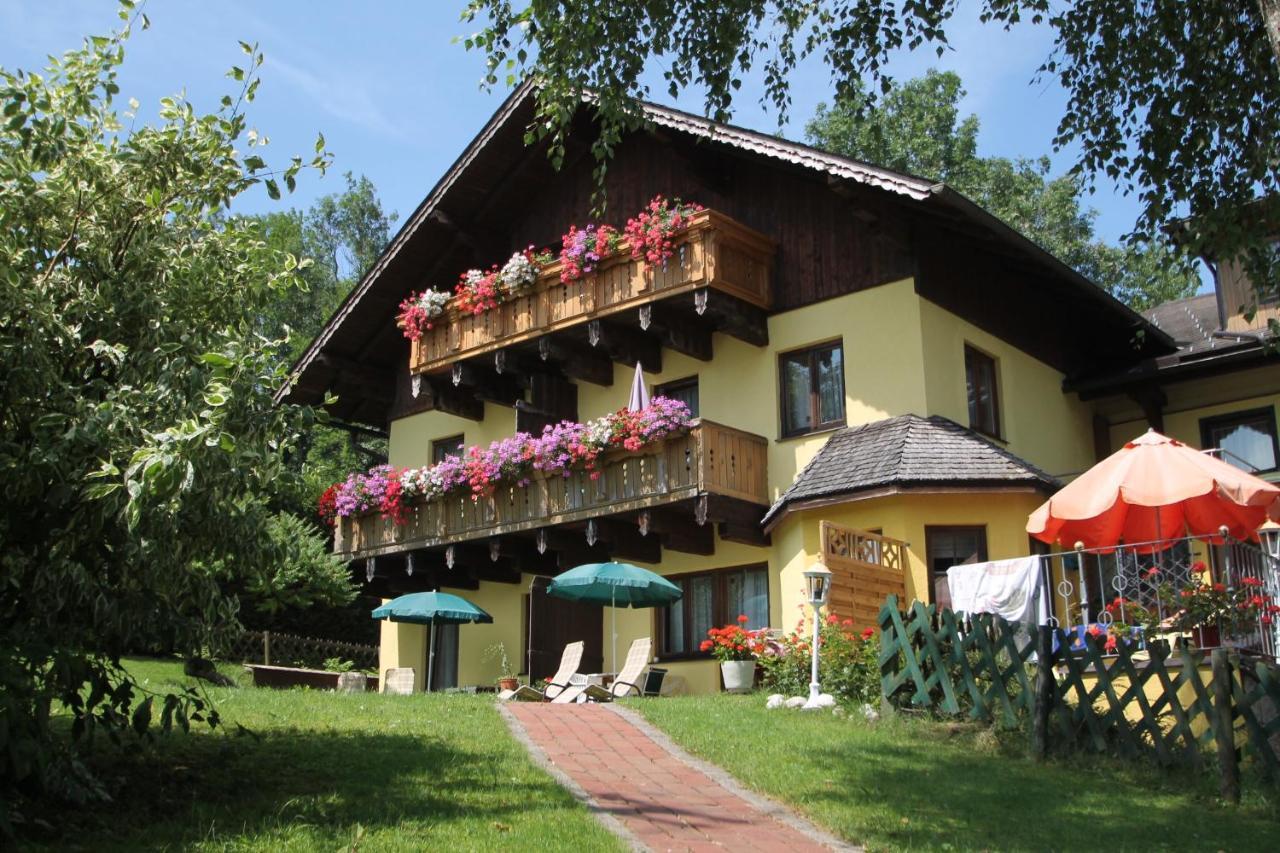 Seepension Neubacher Kg Nussdorf am Attersee Extérieur photo